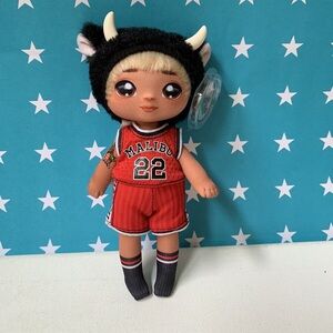 Na Na Na surprise doll series 4-Tommy Torro- boy basketball MGA